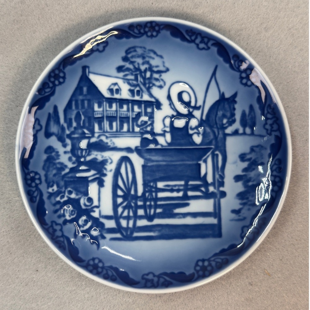 Grandmillennial Royal Copenhagen 1990 Southern Belle Mothers Day Plate Denmark